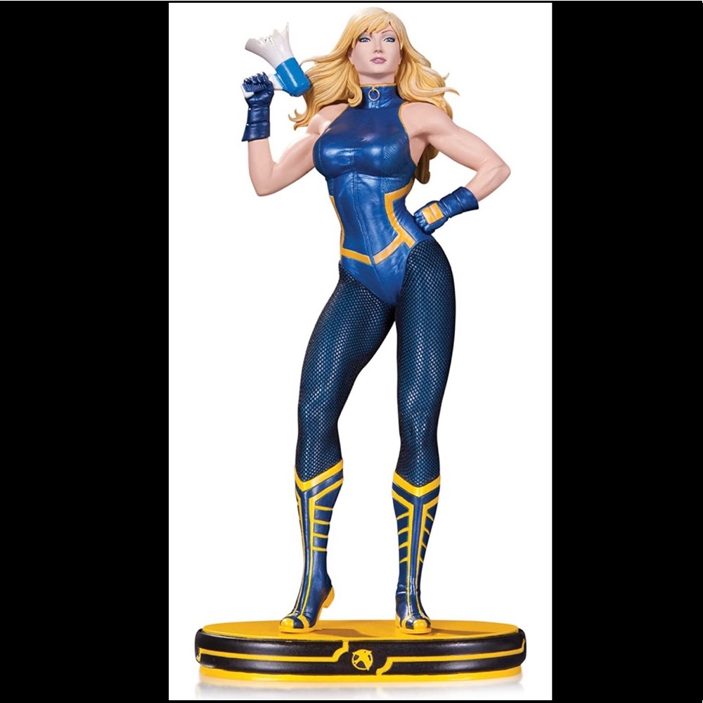 DC Collectibles Cover Girls: Black Canary Statue